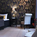 Grand Canal Boutique 4*